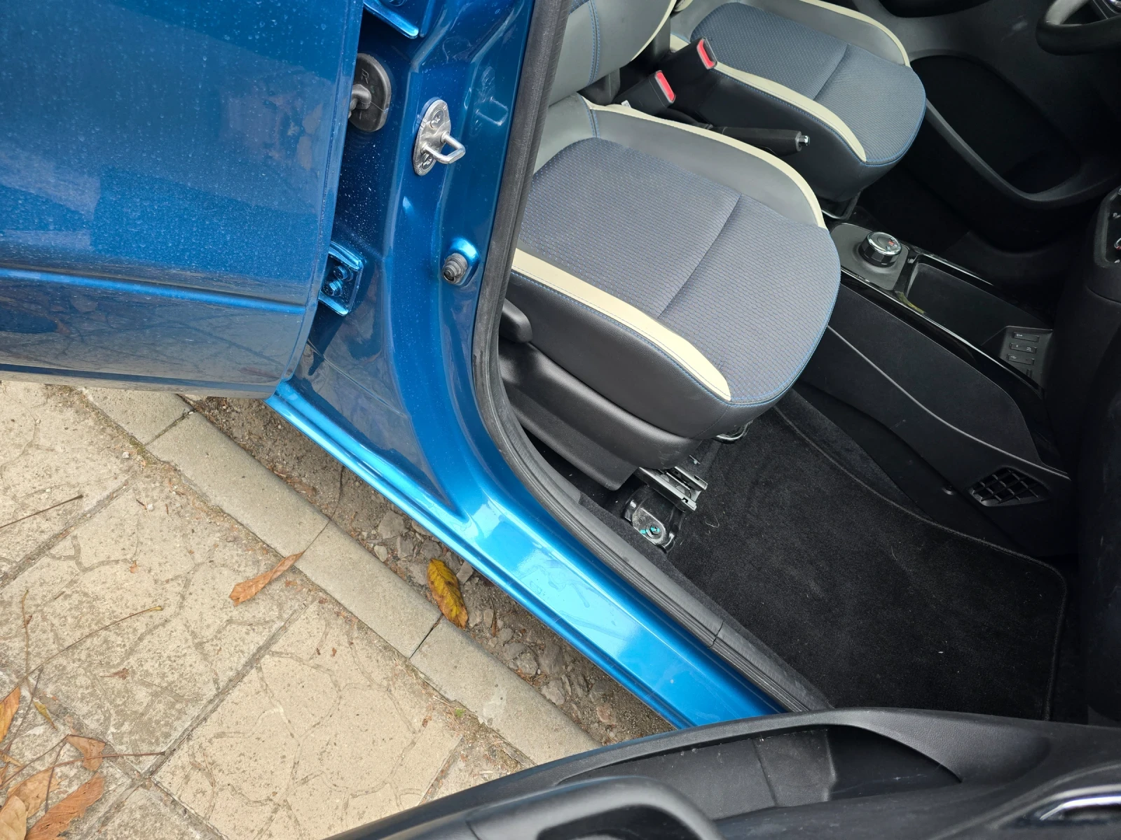 Dacia Spring CCS/NAVI/ГАРАНЦИЯ/БАРТЕР!, снимка 2 - Автомобили и джипове - 53660324