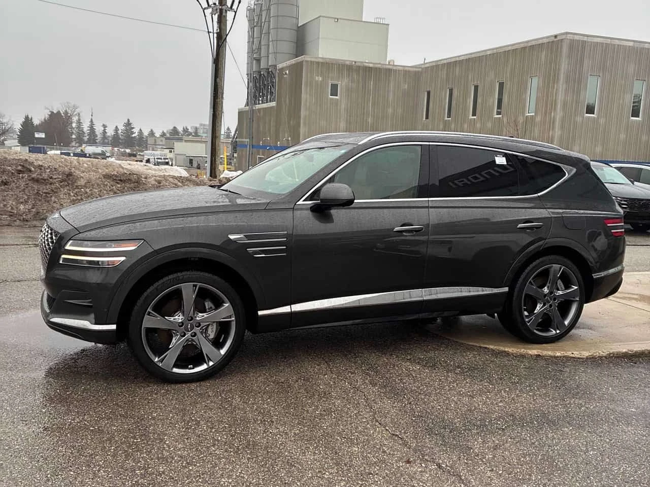 Genesis GV80 * 3.5T Prestige * DISTRONIC* ОБДУХВАНЕ* 360КАМЕРИ* - изображение 2