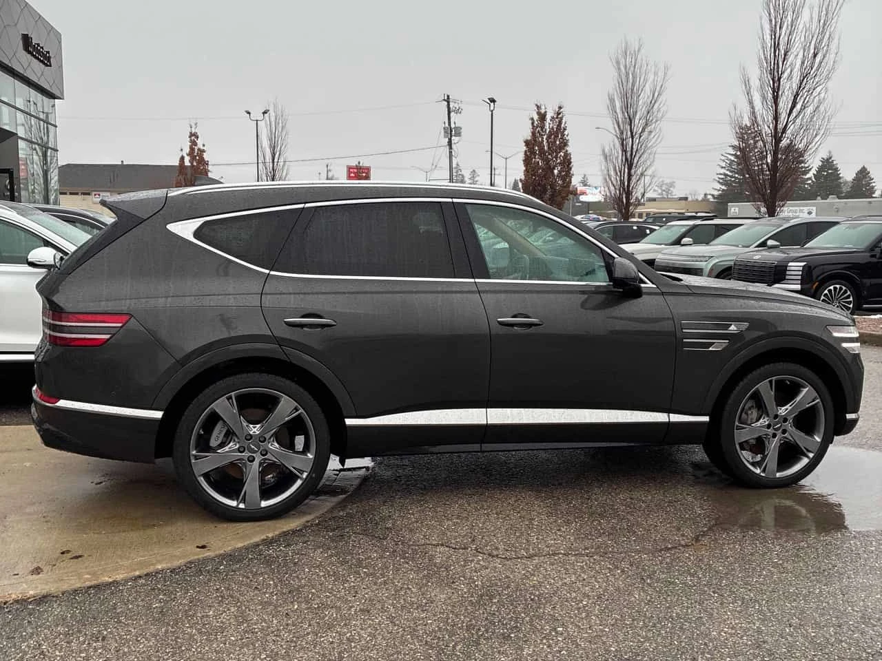 Genesis GV80 * 3.5T Prestige * DISTRONIC* ОБДУХВАНЕ* 360КАМЕРИ* - изображение 3