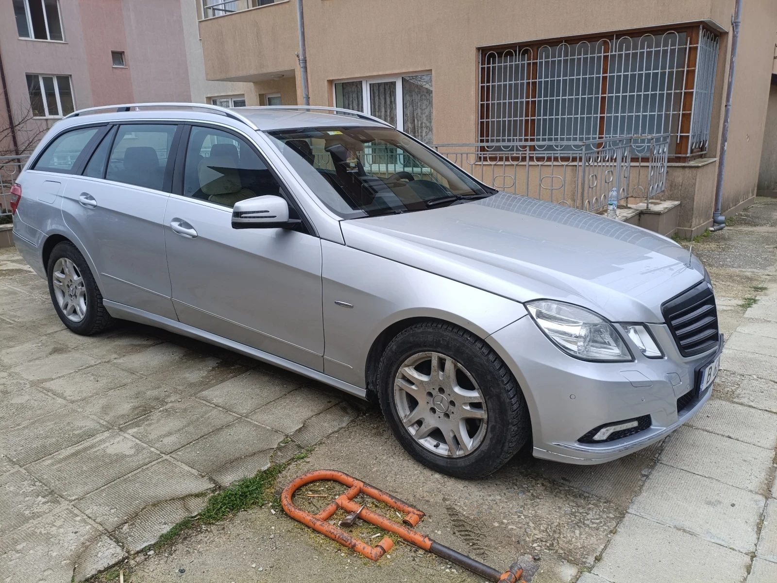 Mercedes-Benz E 350, снимка 10 - Автомобили и джипове - 53932825