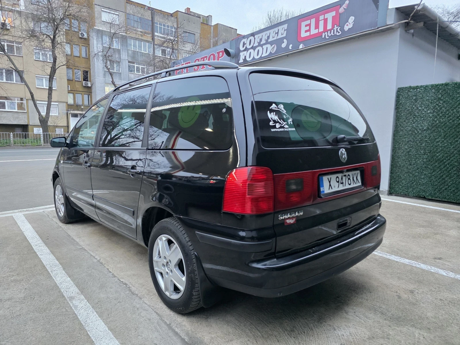 VW Sharan 1.9TDI.116PS.6+ 1.ксенон.климатротик, снимка 7 - Автомобили и джипове - 54062212