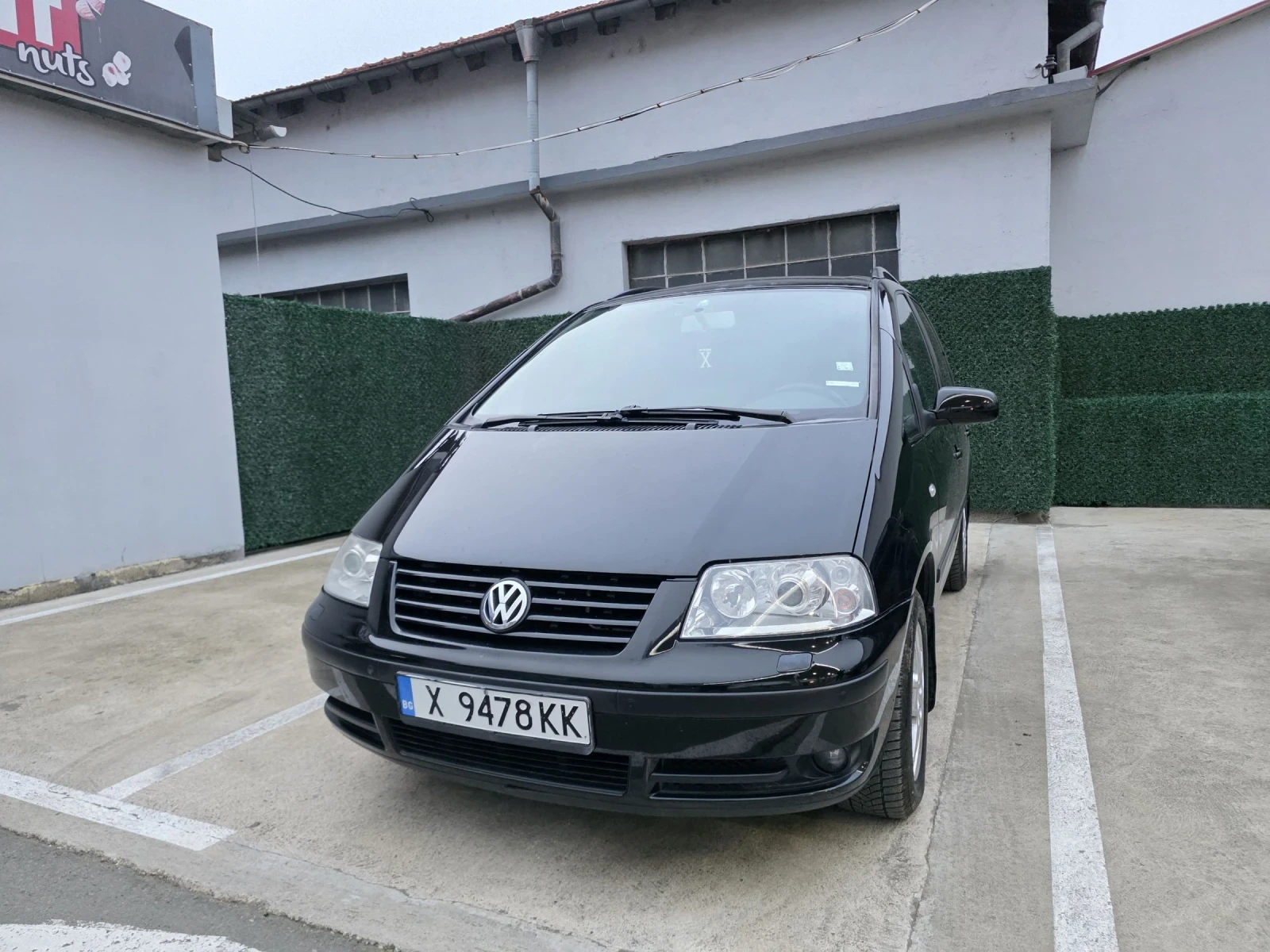 VW Sharan 1.9TDI.116PS.6+ 1.ксенон.климатротик, снимка 9 - Автомобили и джипове - 54062212