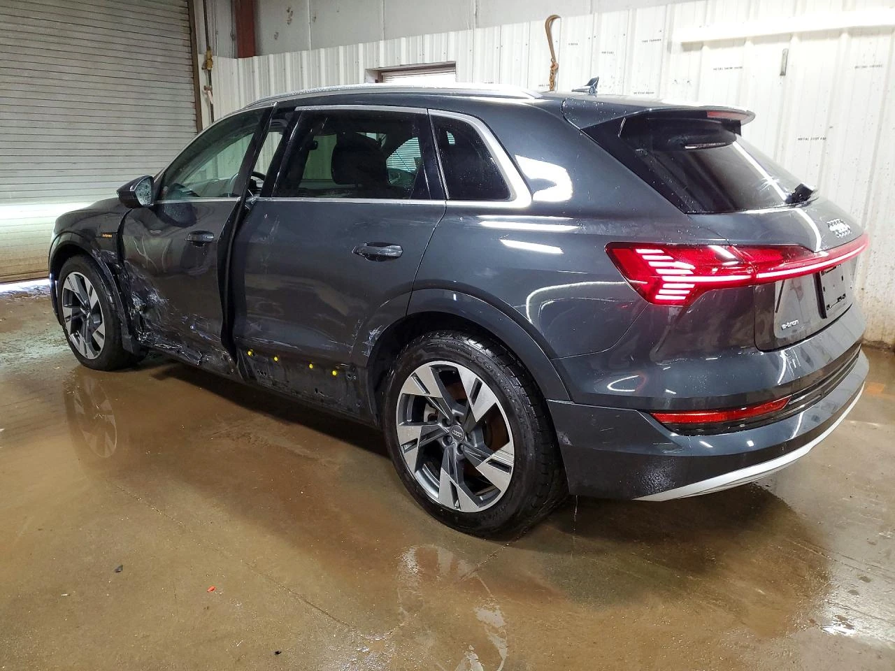 Audi E-Tron Premium Plus Quattro | Mobile.bg � ����������� 3