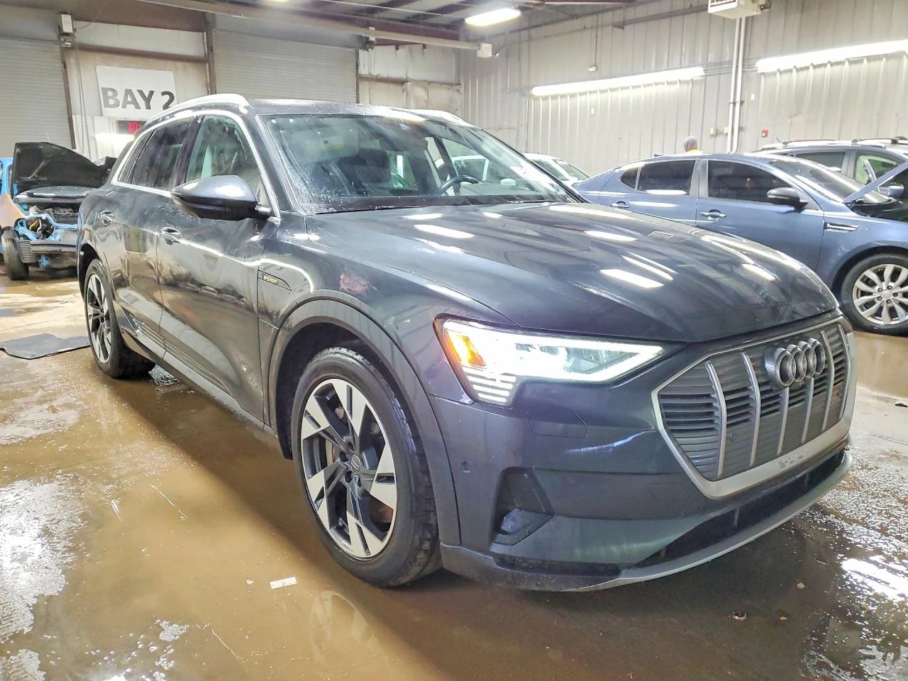 Audi E-Tron Premium Plus Quattro | Auto.bg — изображение 1