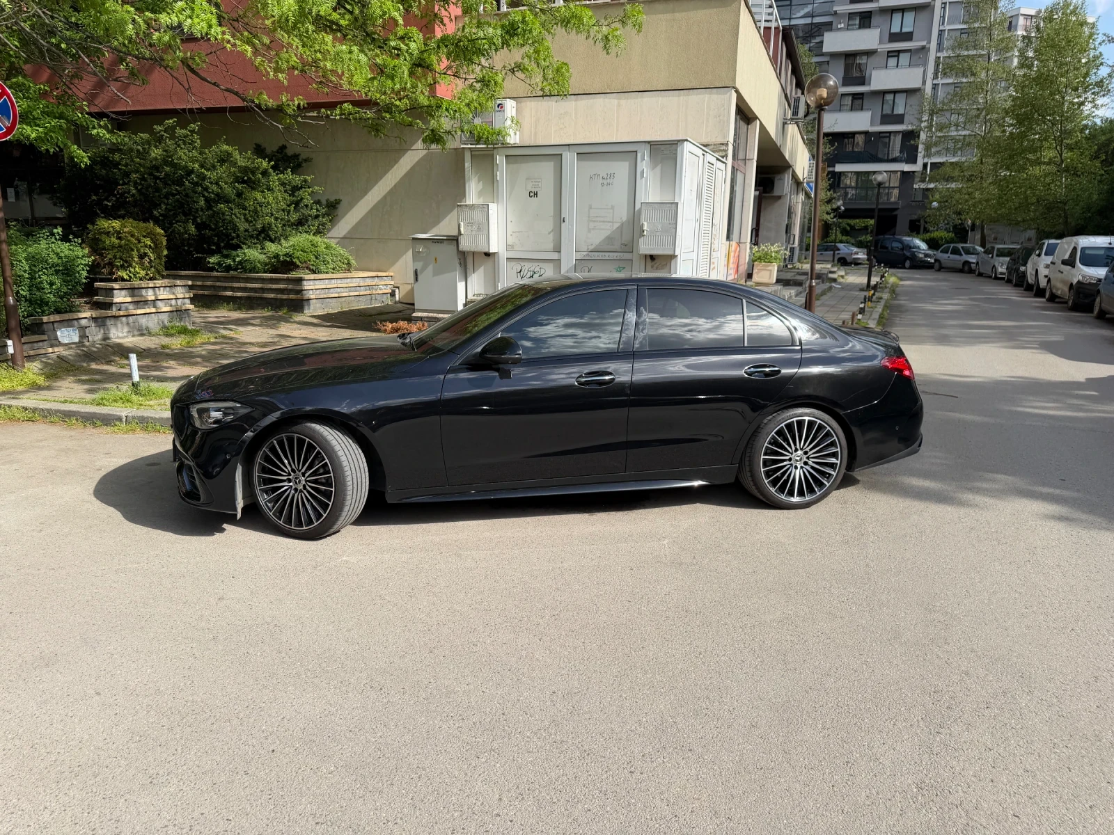 Mercedes-Benz C 180, снимка 2 - Автомобили и джипове - 54508675
