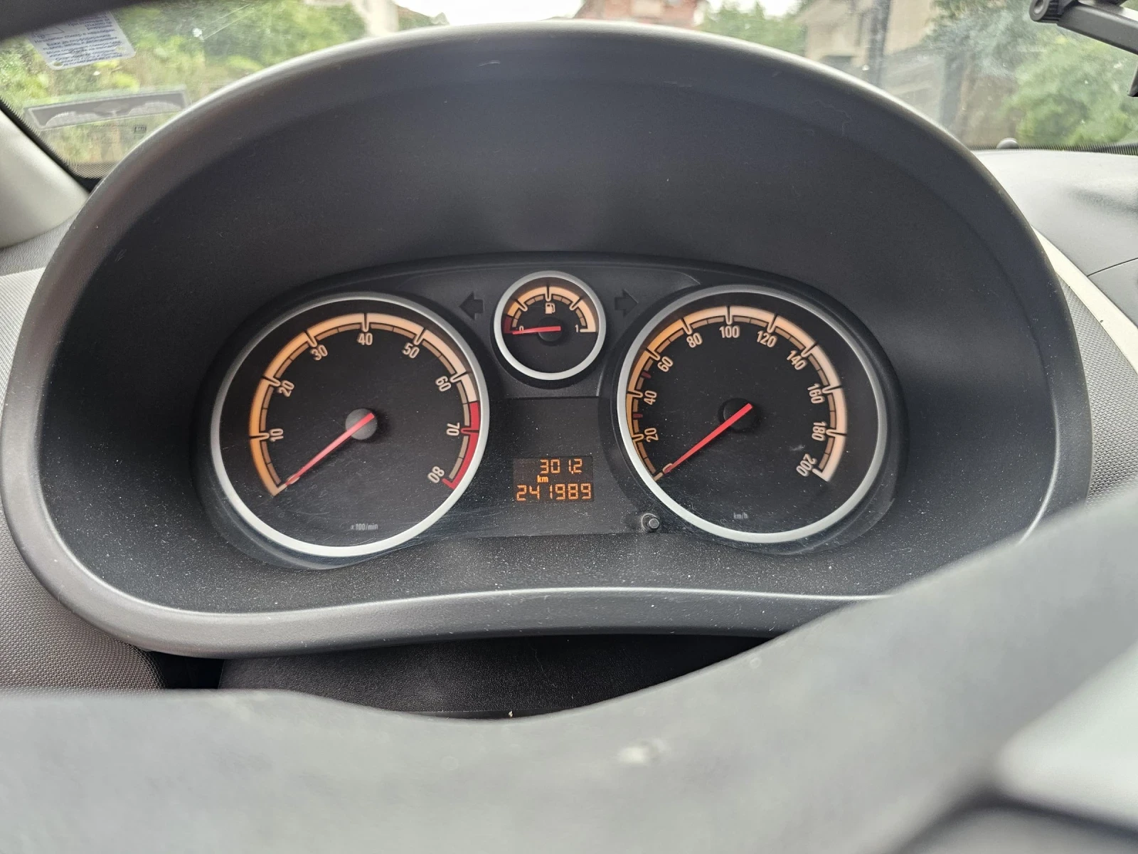 Opel Corsa  Газ, снимка 4 - Автомобили и джипове - 55405414