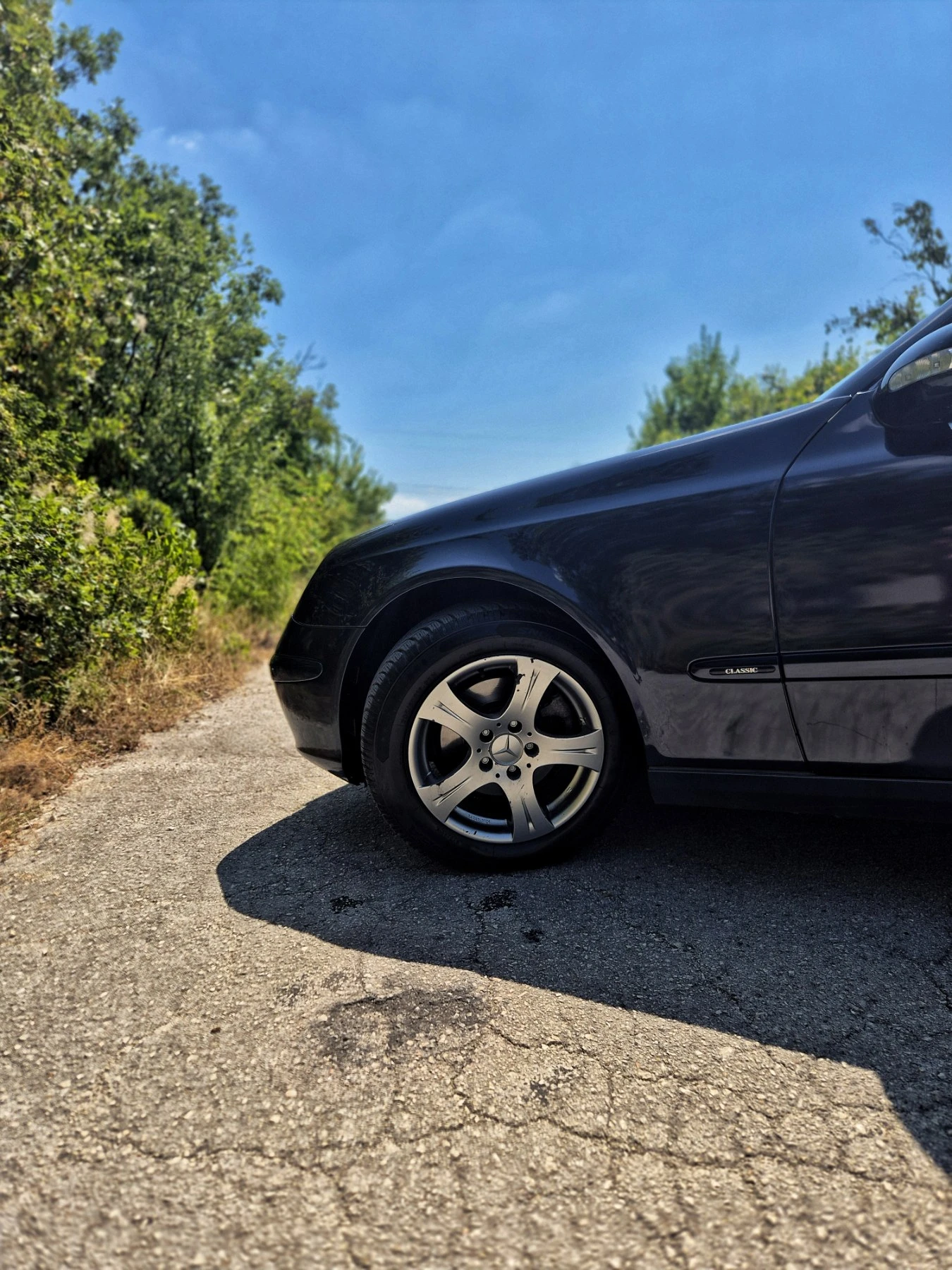 Mercedes-Benz E 220 cdi, снимка 3 - Автомобили и джипове - 55702695