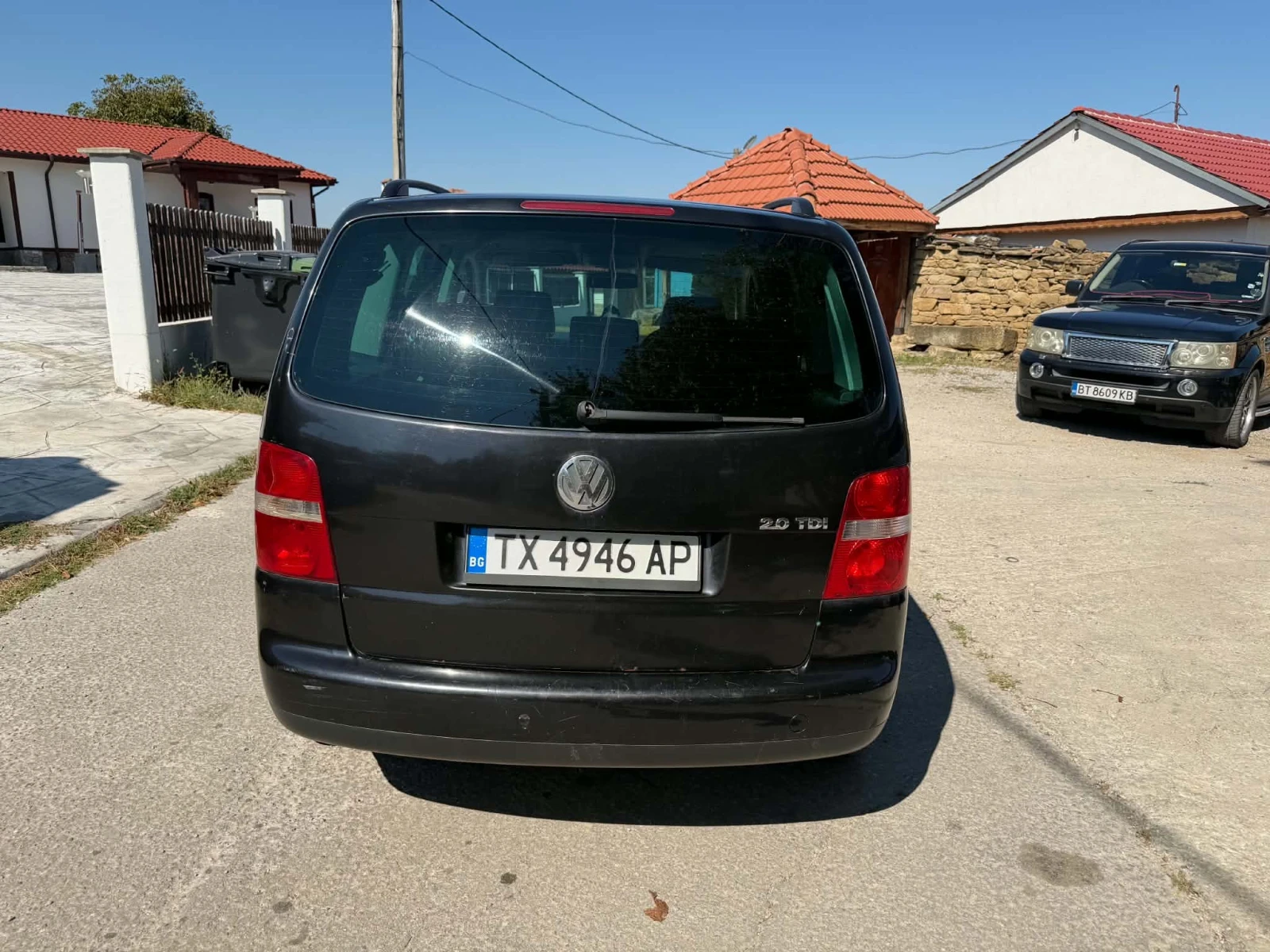 VW Touran 2.0TDI 140к.с /7-местен/ ДЕСЕН ВОЛАН, снимка 5 - Автомобили и джипове - 55752485