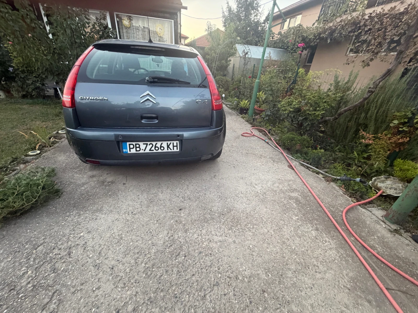 Citroen C4 1.4, снимка 5 - Автомобили и джипове - 56075447