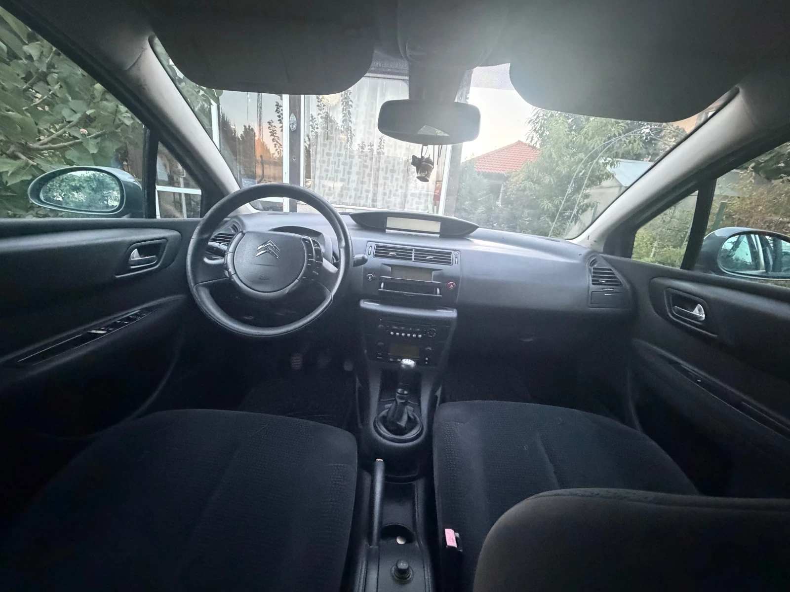 Citroen C4 1.4, снимка 9 - Автомобили и джипове - 56075447