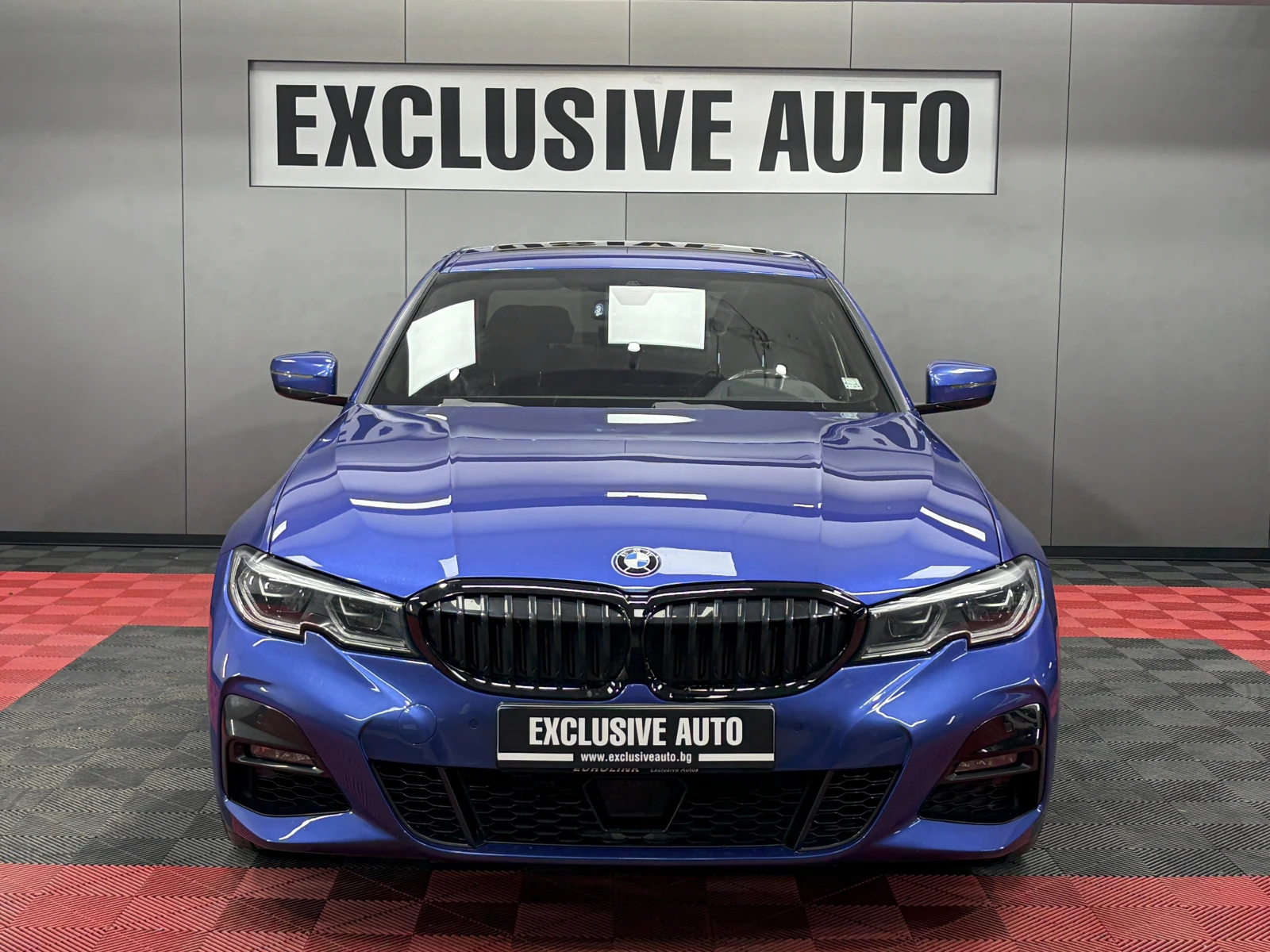 BMW 330 i xDrive M Sport, снимка 2 - Автомобили и джипове - 56244419