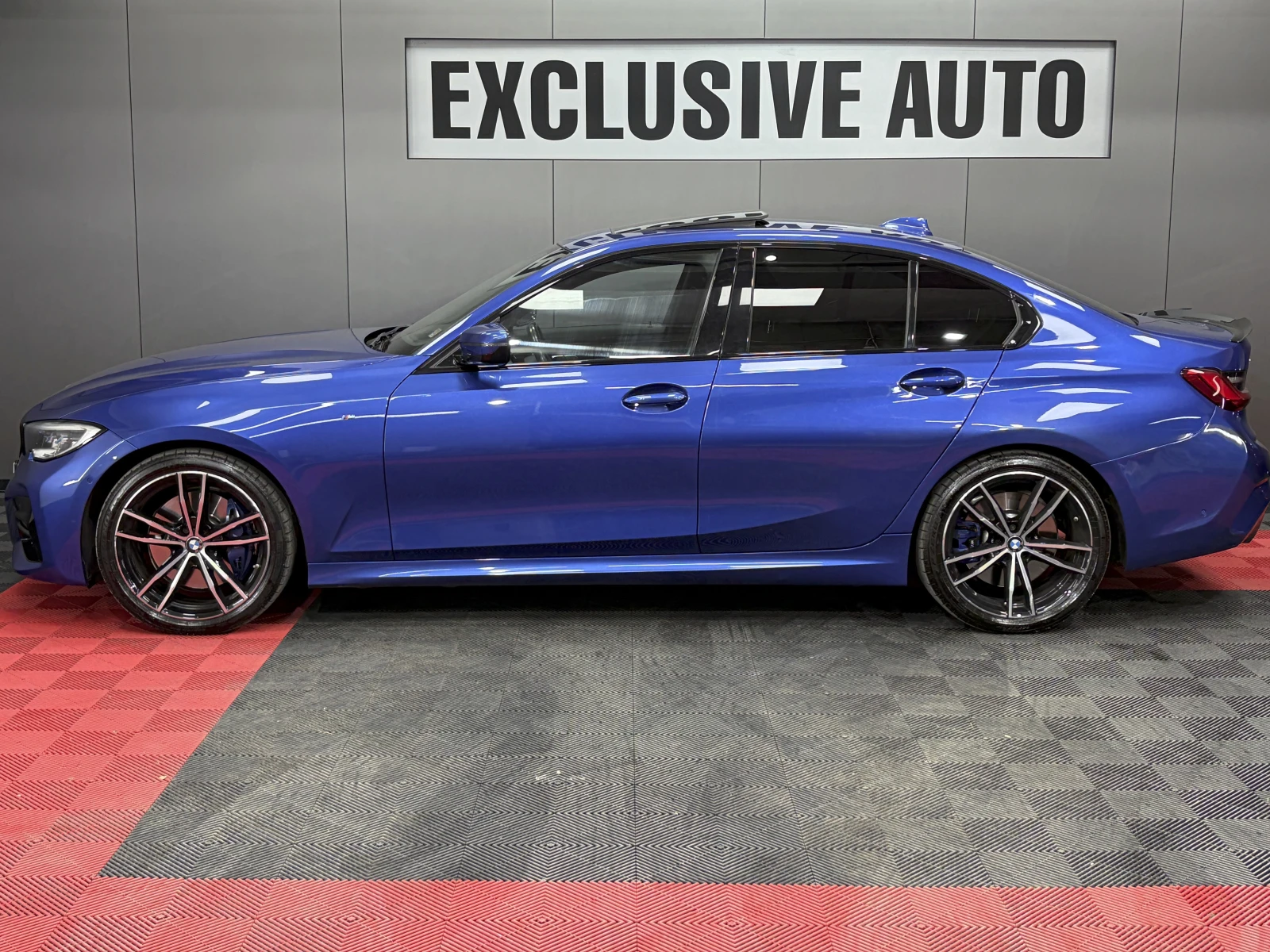 BMW 330 i xDrive M Sport, снимка 5 - Автомобили и джипове - 56244419