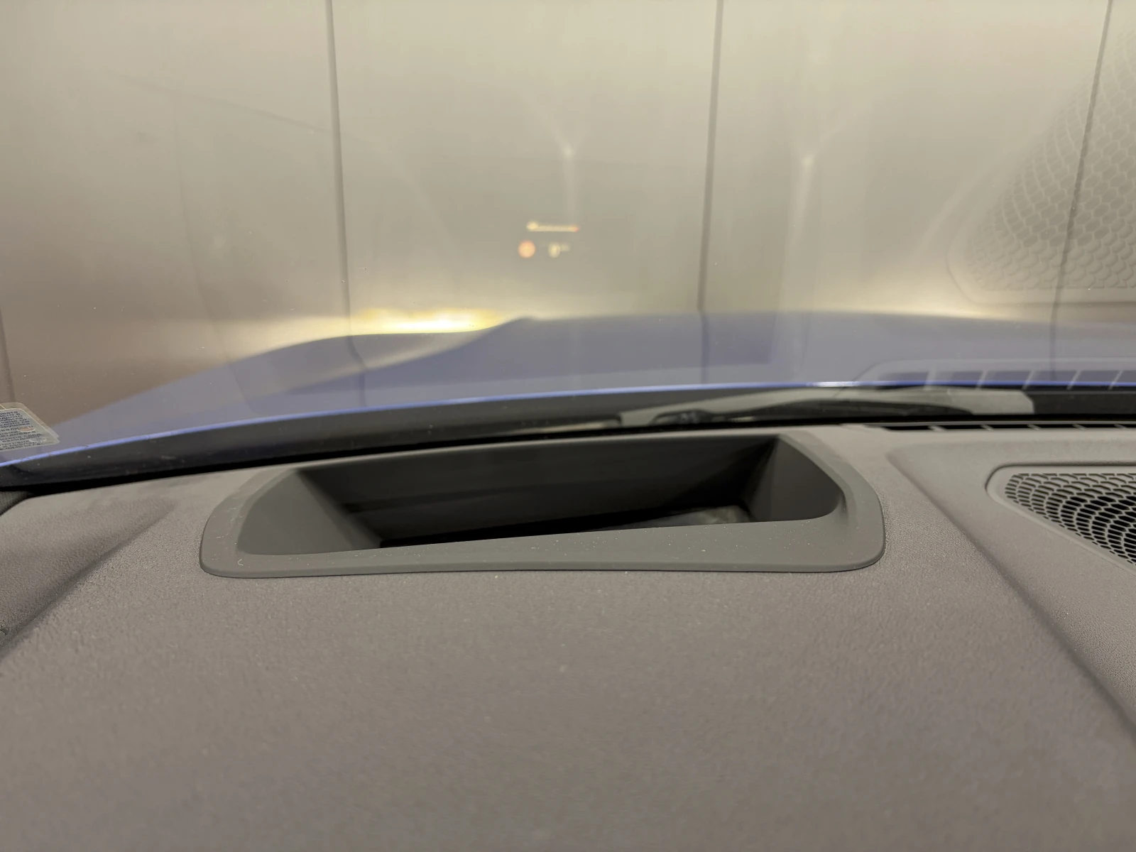 BMW 330 i xDrive M Sport, снимка 15 - Автомобили и джипове - 56244419