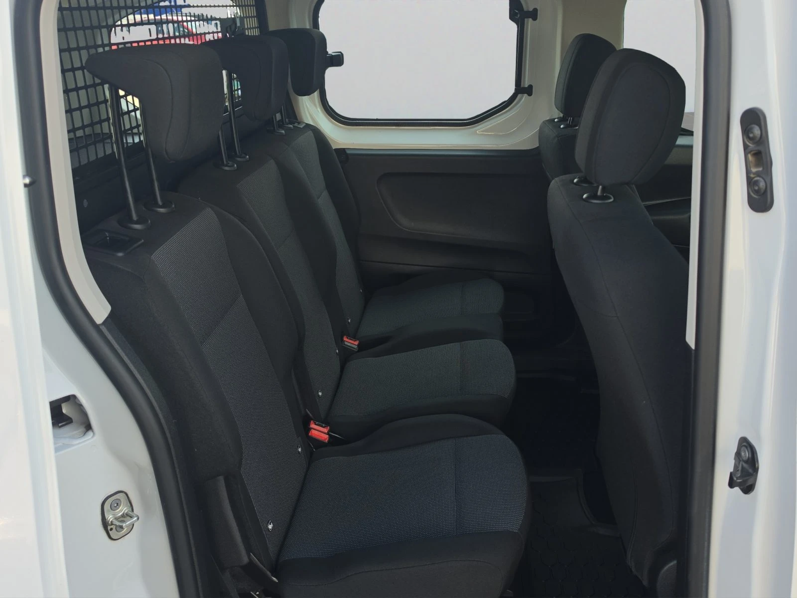 Peugeot Rifter MPV ACTIVE 1.5 BlueHDI 102 BVM6 S&S E6.4//2305121 | Mobile.bg � ����������� 12