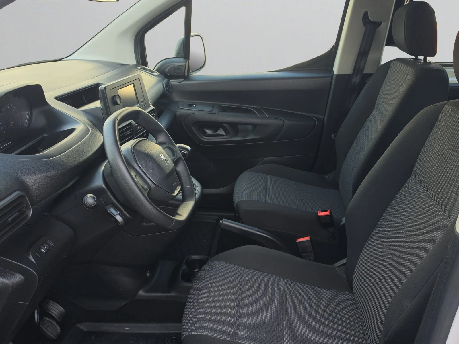 Peugeot Rifter MPV ACTIVE 1.5 BlueHDI 102 BVM6 S&S E6.4//2305121 | Mobile.bg � ����������� 11