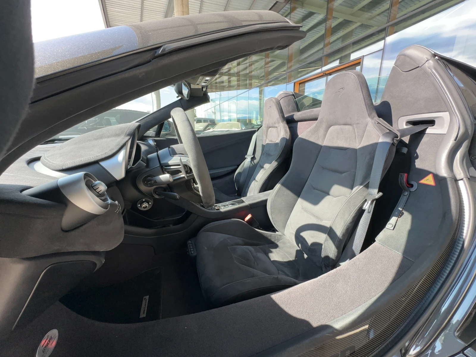McLaren 650S Spider, снимка 6 - Автомобили и джипове - 56613086