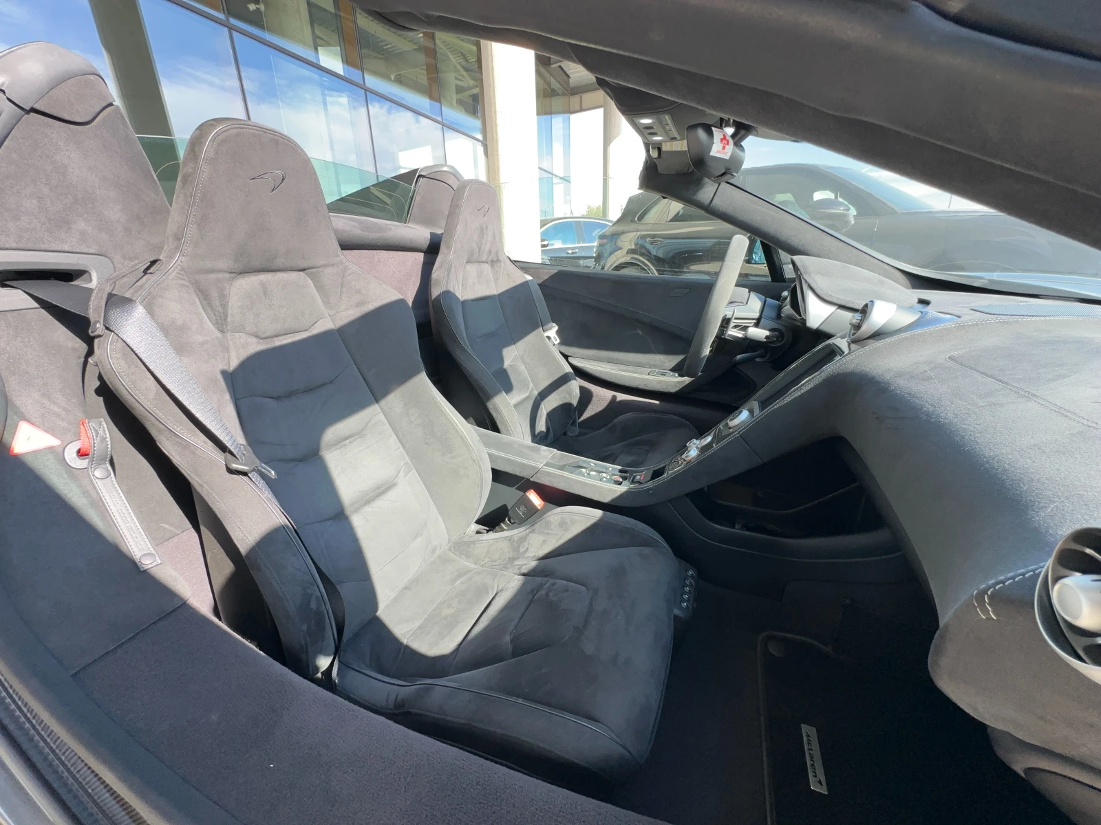 McLaren 650S Spider, снимка 8 - Автомобили и джипове - 56613086