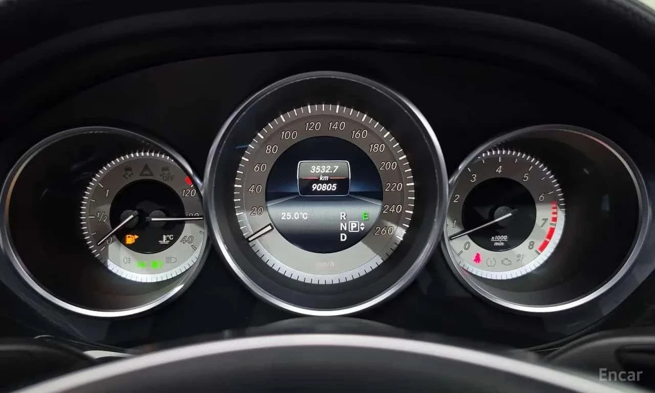 Mercedes-Benz CLS 400, снимка 8 - Автомобили и джипове - 56690339