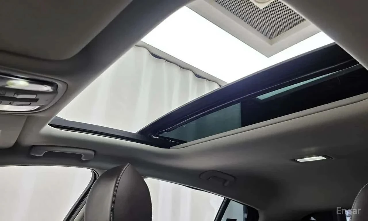 Kia Stinger, снимка 17 - Автомобили и джипове - 56727989