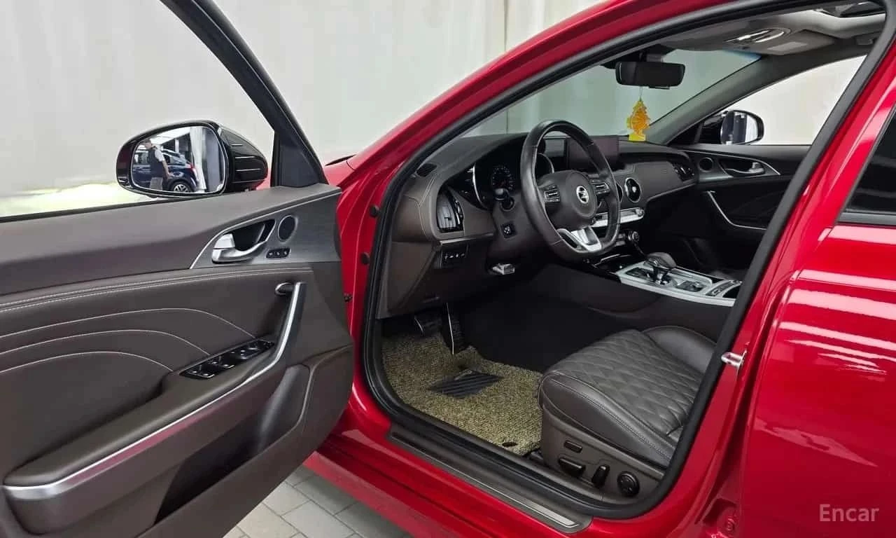 Kia Stinger, снимка 10 - Автомобили и джипове - 56727989