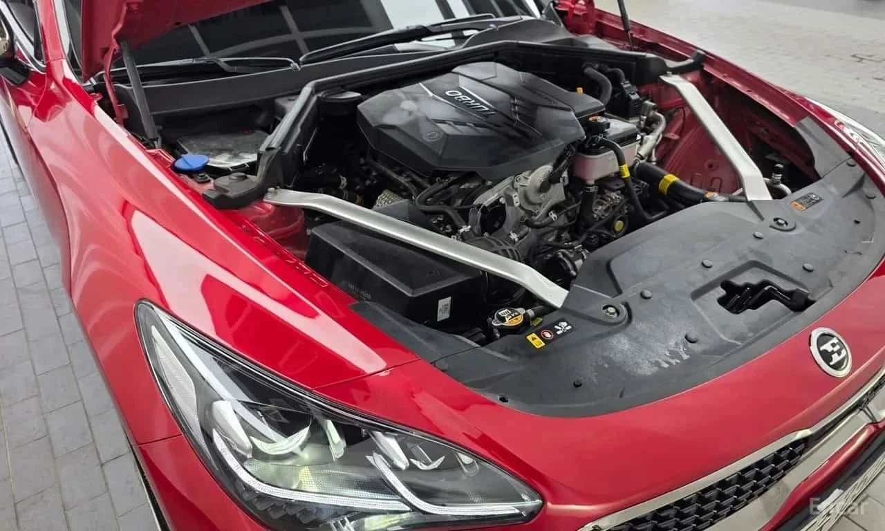 Kia Stinger, снимка 6 - Автомобили и джипове - 56727989