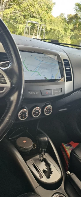 Обява за продажба на Mitsubishi Outlander 2.4 i ~16 999 лв. - изображение 10
