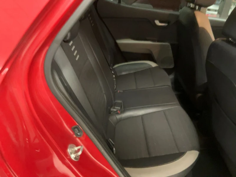 Kia Stonic 1.4* ГАЗ* 2019год.* ОЧАКВАН* ВНОС* * * , снимка 9 - Автомобили и джипове - 46987302