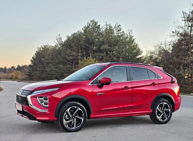 Mitsubishi Eclipse Cross PHEV Топ Състояние, снимка 7 - Автомобили и джипове - 47896007