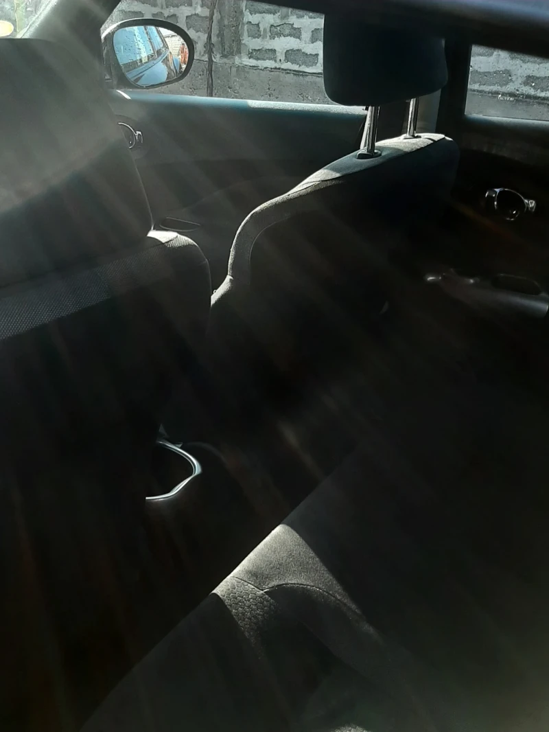 Nissan Juke 1, 5 дизел 110к.с , снимка 11 - Автомобили и джипове - 52351670