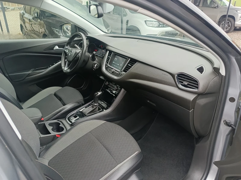 Opel Grandland X 1.5hdi Автоматик, снимка 15 - Автомобили и джипове - 52866374