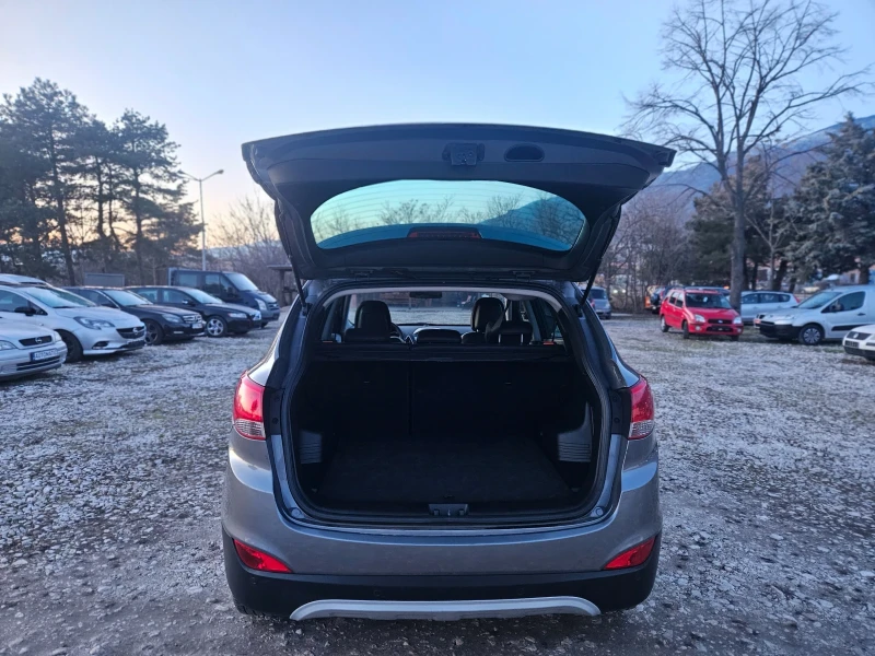 Hyundai IX35 2.0/CRDI/ИСПАНИЯ, снимка 13 - Автомобили и джипове - 53167839