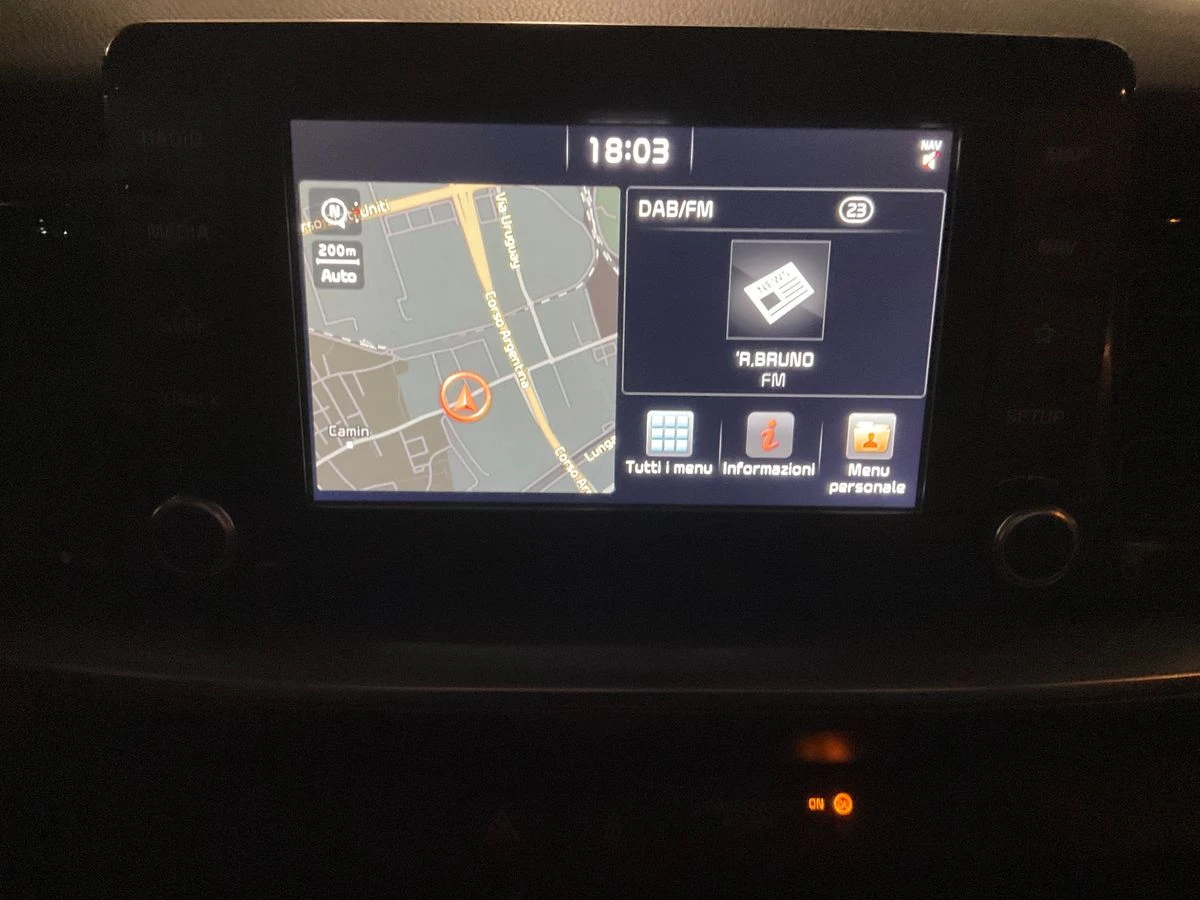 Kia Stonic 1.4* * 2019.* * * * *  | Mobile.bg   12