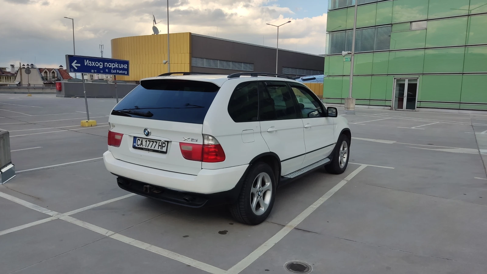 BMW X5  - изображение 4