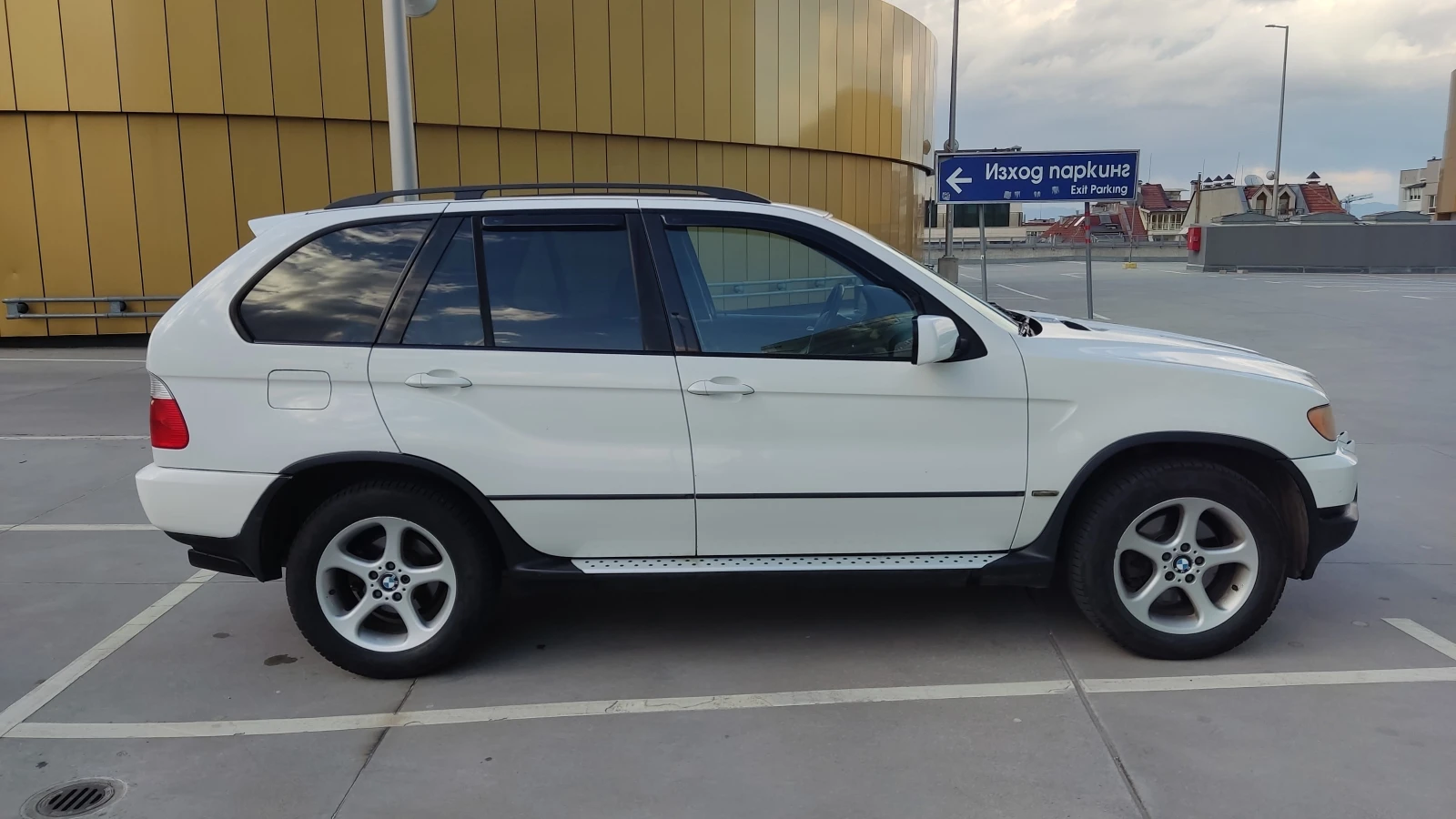 BMW X5  - изображение 3