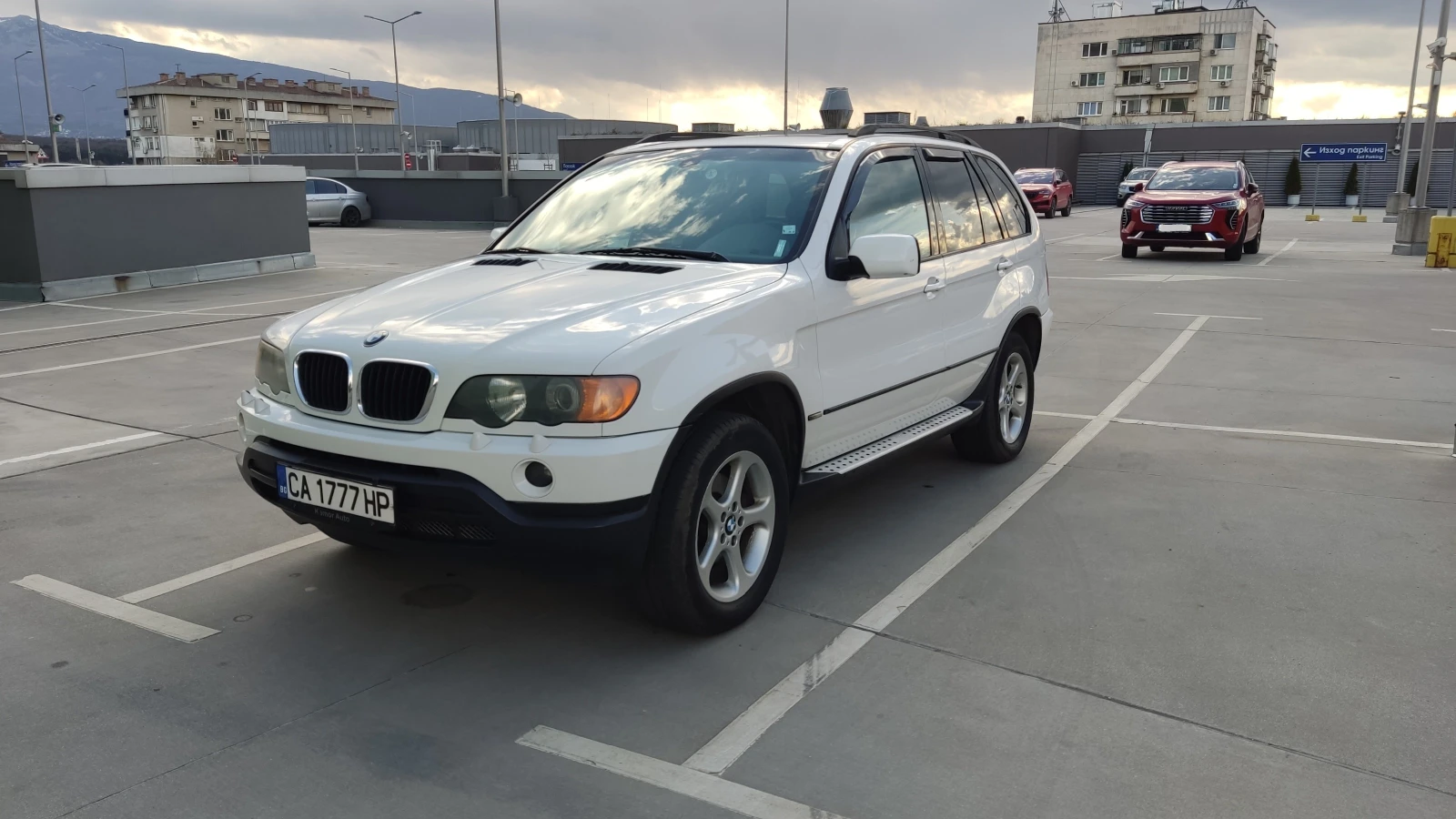 BMW X5  - изображение 8