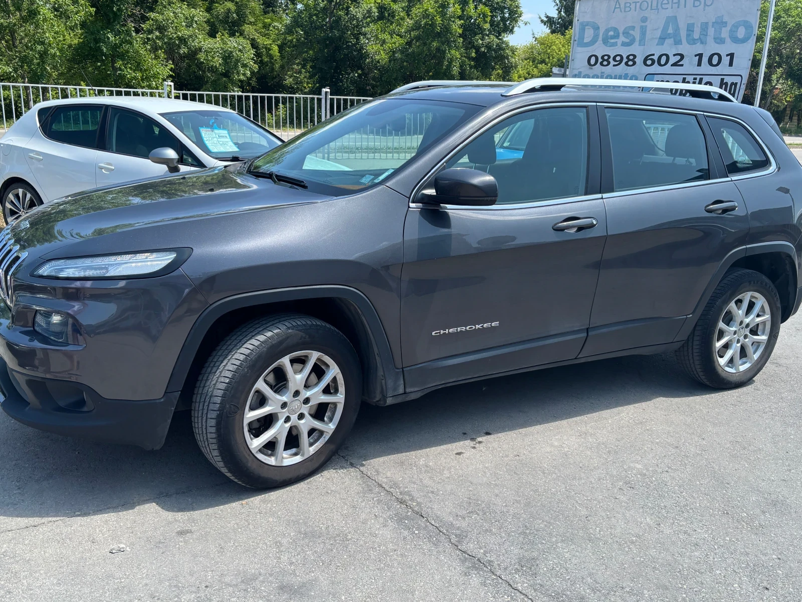 Jeep Cherokee 2.0TD Mjet - изображение 2