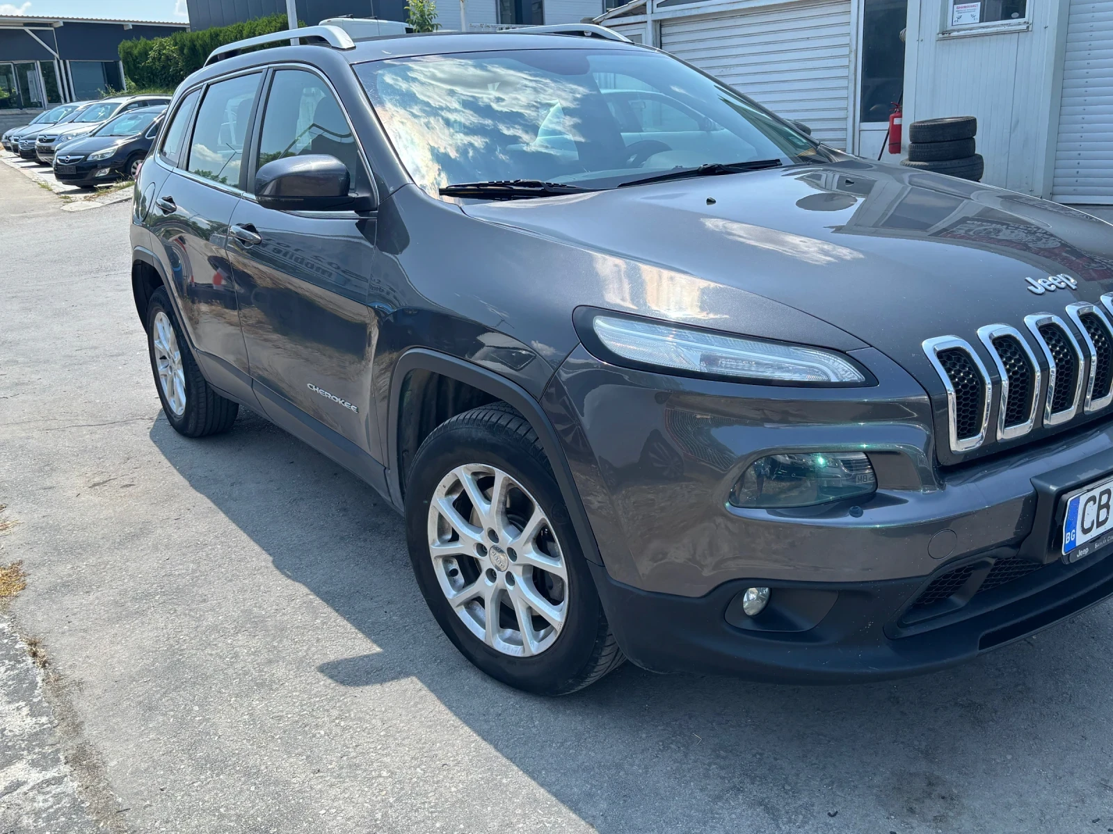 Jeep Cherokee 2.0TD Mjet - изображение 3