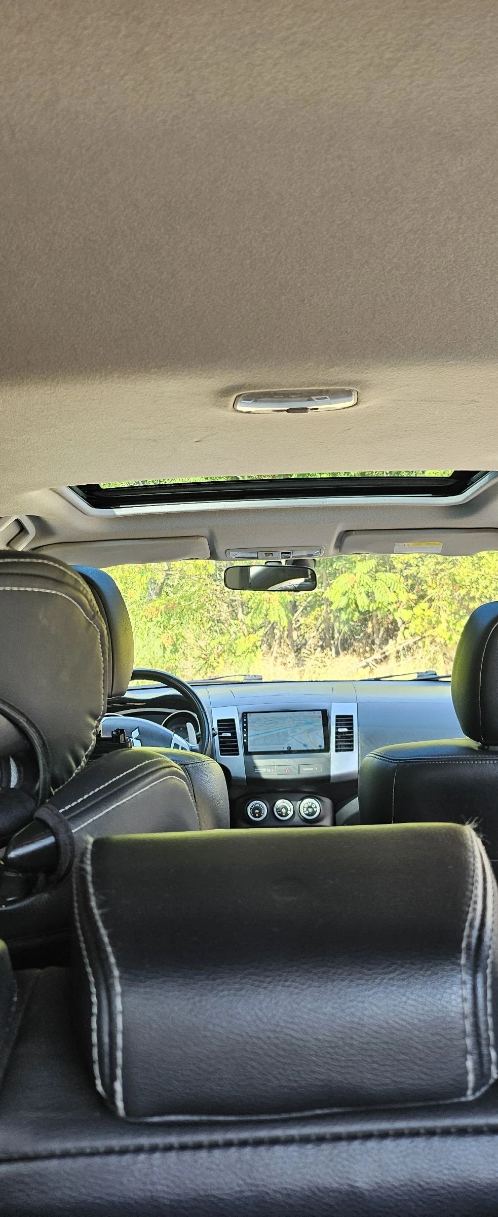 Mitsubishi Outlander 2.4 i - изображение 5