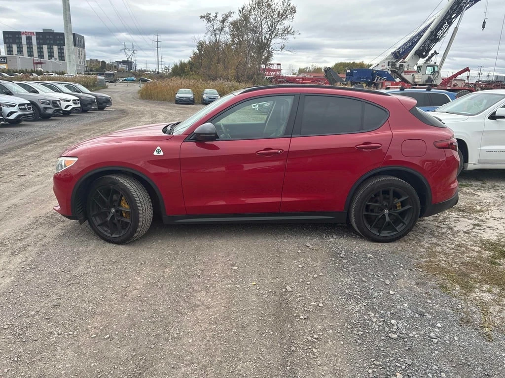 Alfa Romeo Stelvio * AWD * CARFAX * БЕЗ ПЪРВОНАЧАЛНА ВНОСКА - изображение 2