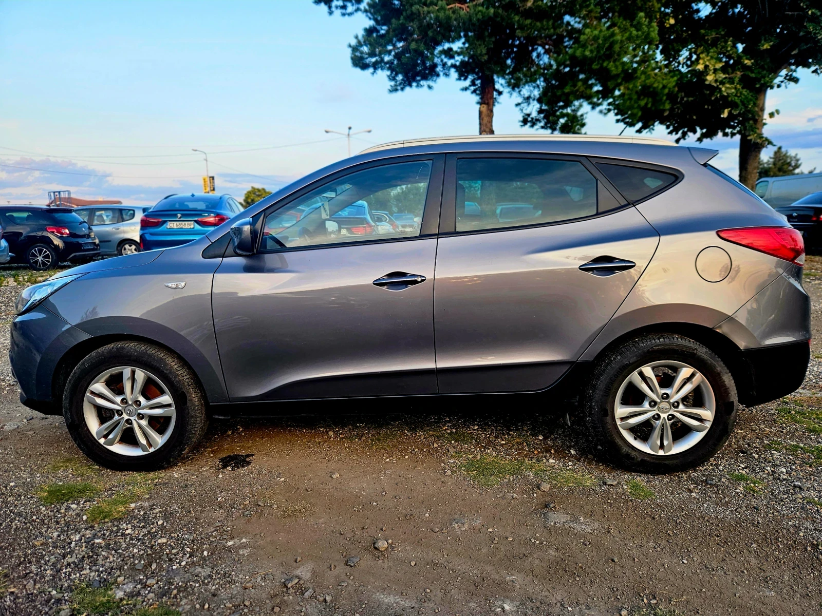 Hyundai IX35 2.0/CRDI/ИСПАНИЯ, снимка 2 - Автомобили и джипове - 53167839