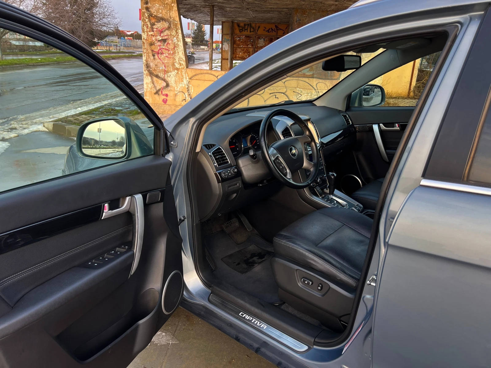 Chevrolet Captiva 2.2D-184к.с-6+ 1-FULL екстри - изображение 8