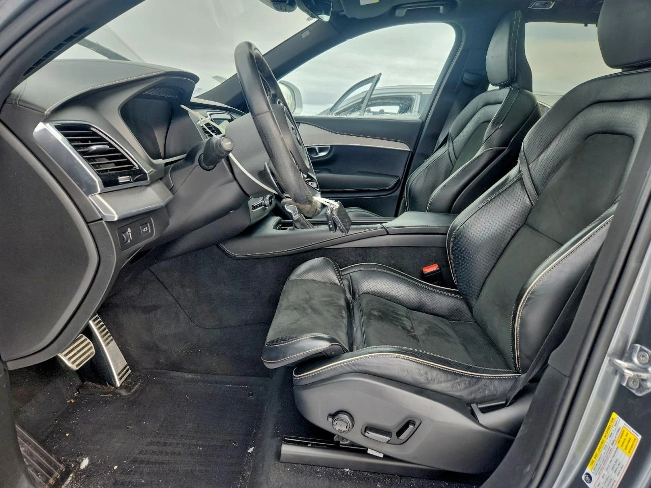 Volvo Xc90 T6 R-Design* PANORAMA* ПОДГРЕВ* LANE ASSIST*  - изображение 7