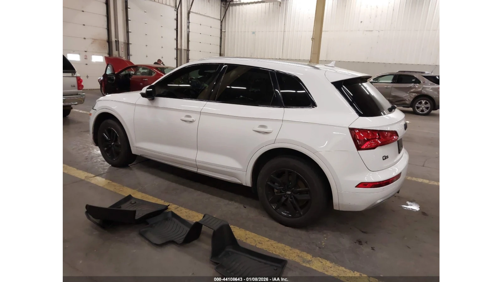 Audi Q5 PREMIUM* STRONIC* KEYLESS* КОЖА* НАВИ*  - изображение 2