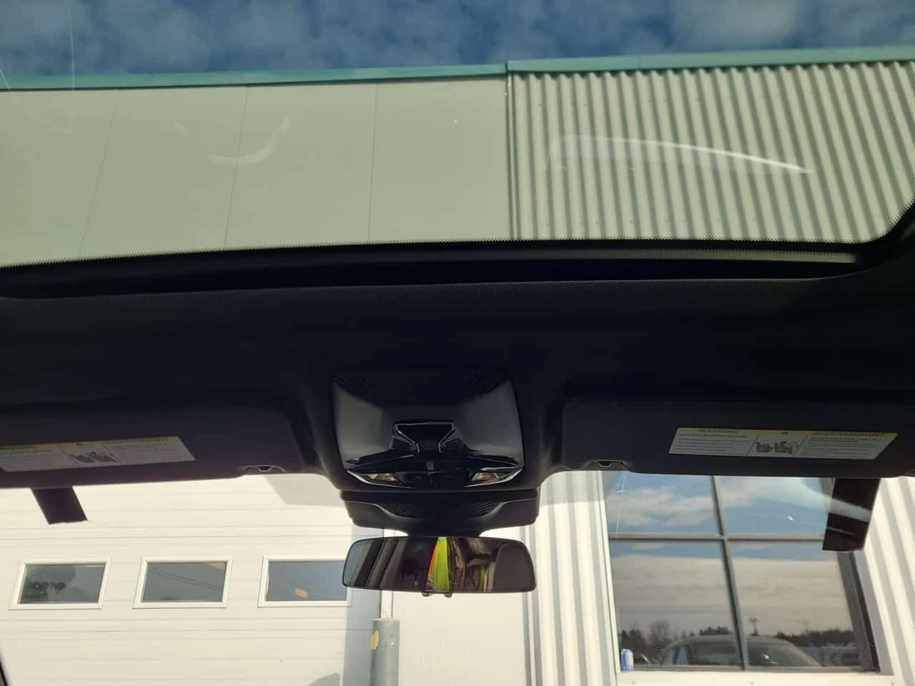 BMW X1 XDRIVE| ��������| ���������| ��������| CARFAX | Mobile.bg � ����������� 12