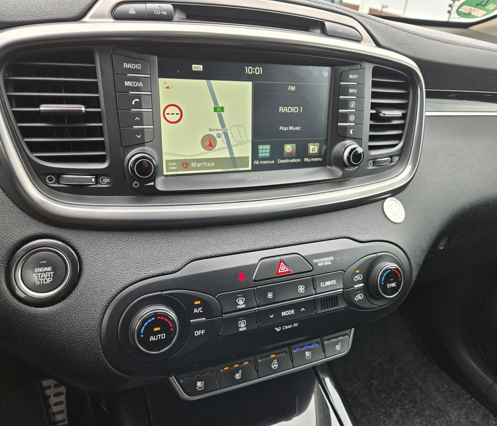 Kia Sorento FULL 2.2CRDI 4x4 PANORAMA PLATINIUM 360 Камери, снимка 12 - Автомобили и джипове - 54046635