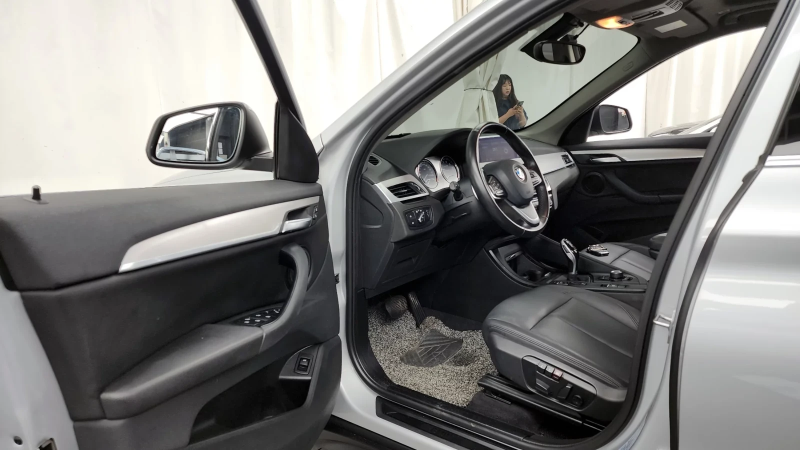 BMW X1 xDrive 20i Advantage | Mobile.bg � ����������� 5