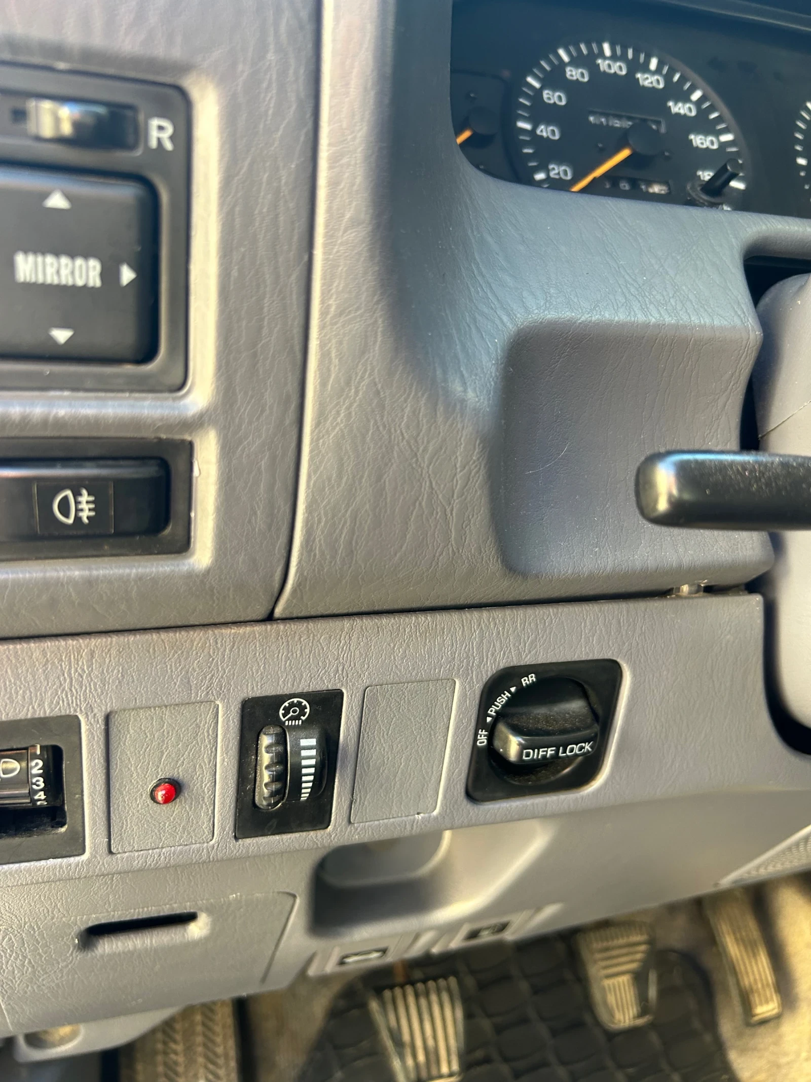 Toyota Land cruiser, снимка 5 - Автомобили и джипове - 54903288