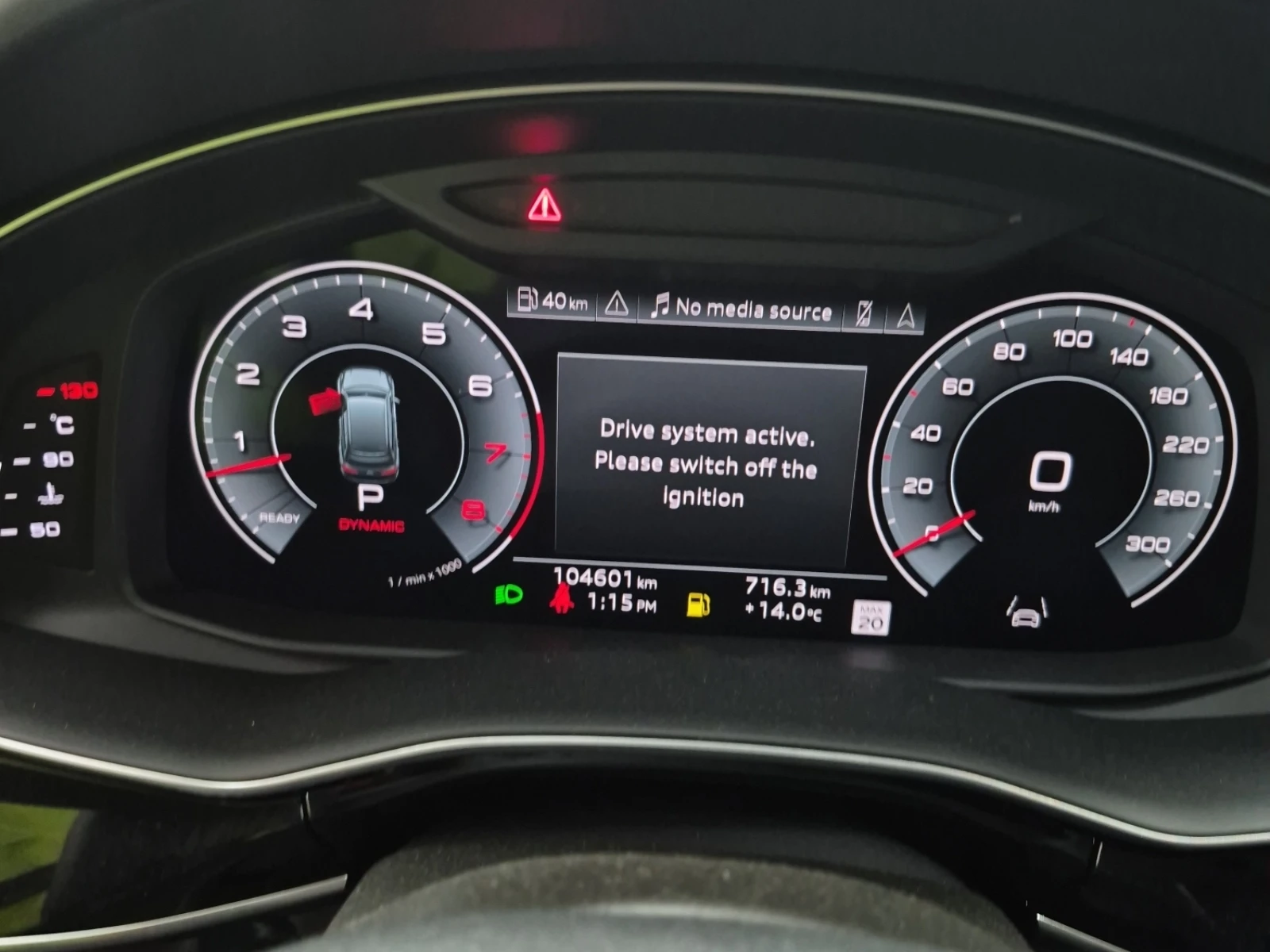 Audi Q7  TECHNIK| B&O| HUD| 360| ОБДУХВАНЕ , снимка 9 - Автомобили и джипове - 55151896