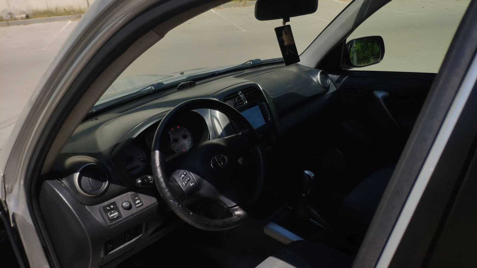 Toyota Rav4 2.0 D-4D , снимка 14 - Автомобили и джипове - 55641833