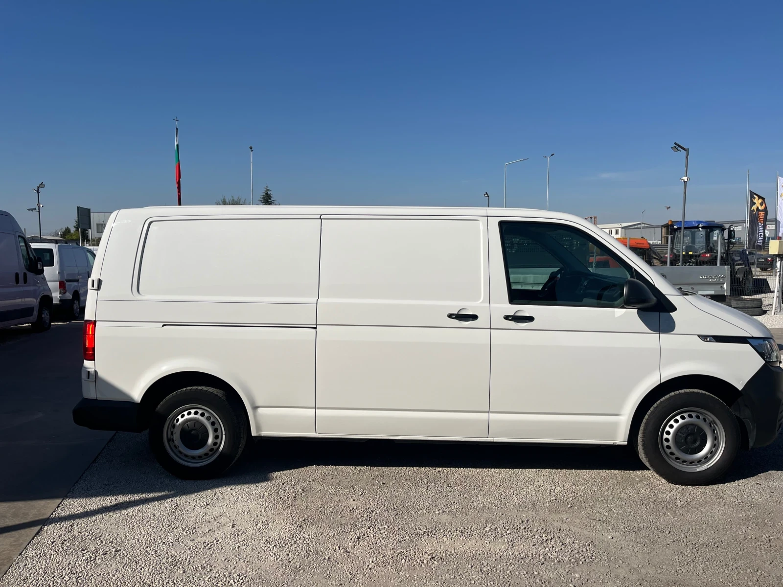 VW Transporter 2.0тди-Макси-Клима-Хладилен - изображение 3